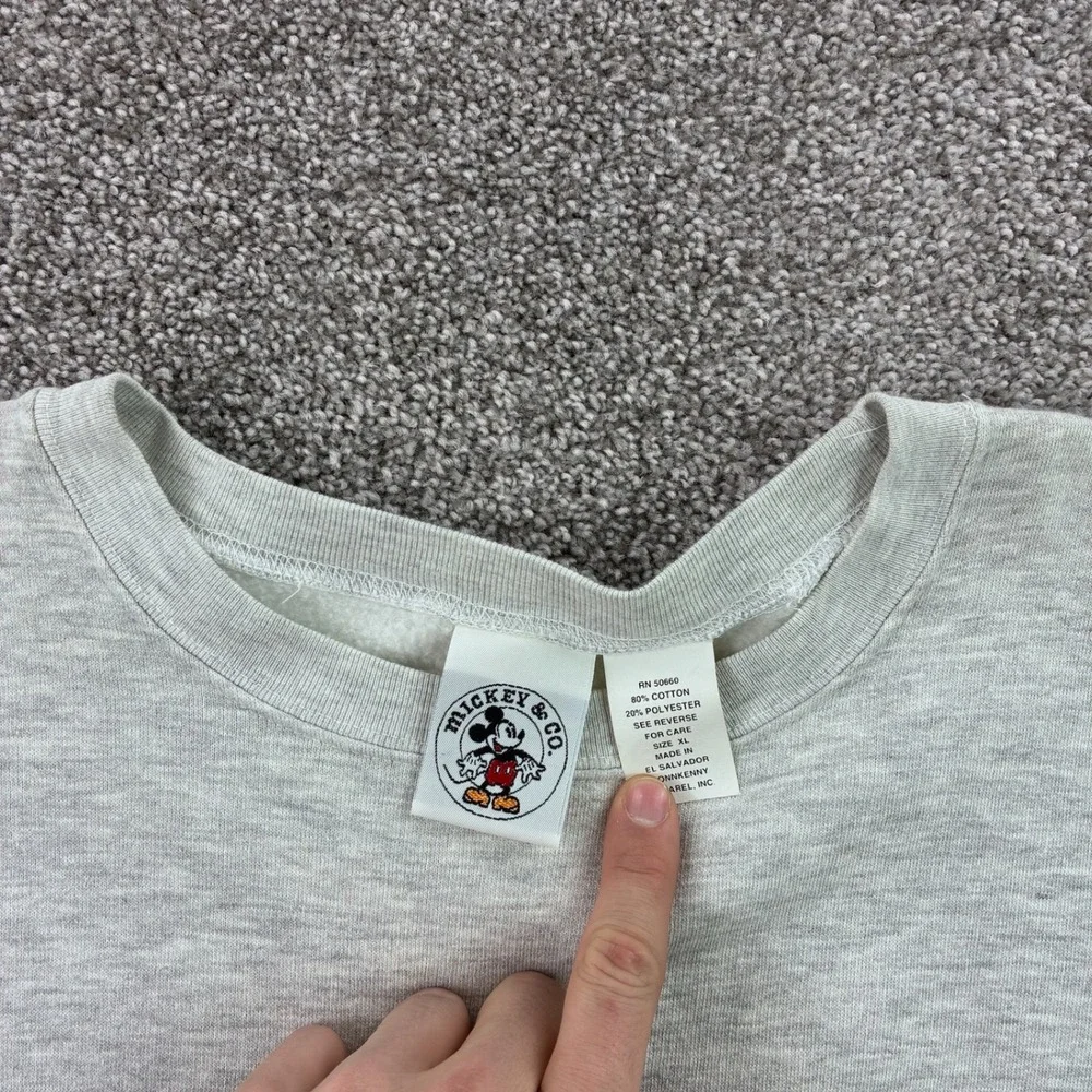 Vintage Mickey Mouse Sweatshirt Mens XL Gray Embroidered Mickey & CO Disney - Picture 3 of 5